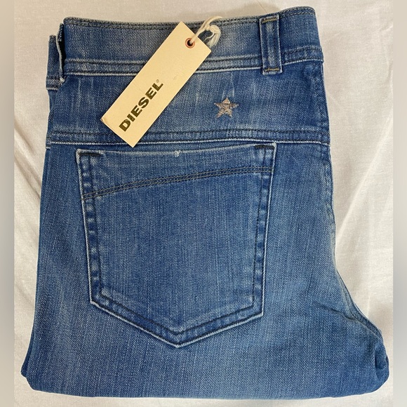 DIESEL - Soozy Straight leg denim pant - Picture 4 of 12